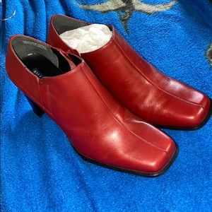Hilliard & Hanson booties